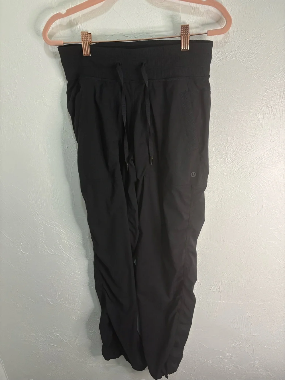Lululemon Dance Studio Joggers in black
